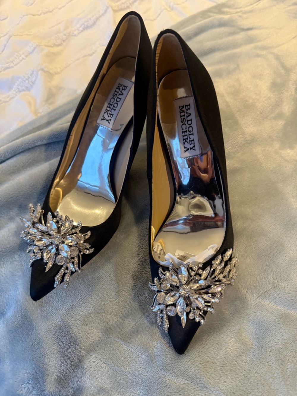 Badgley Mischka Black Crystal Embellished Pointed-Toe Pumps 9